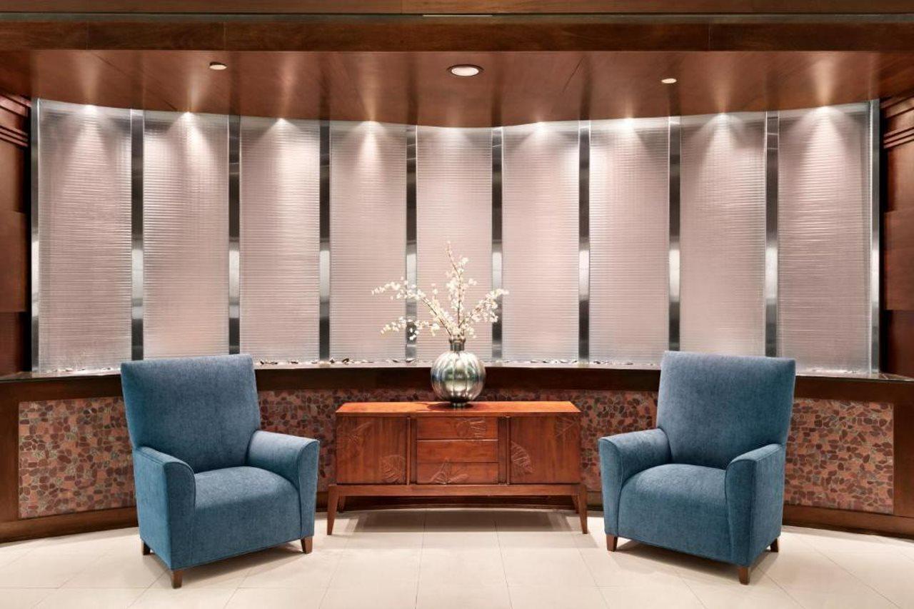 Doubletree By Hilton South Charlotte Tyvola Hotel Екстериор снимка