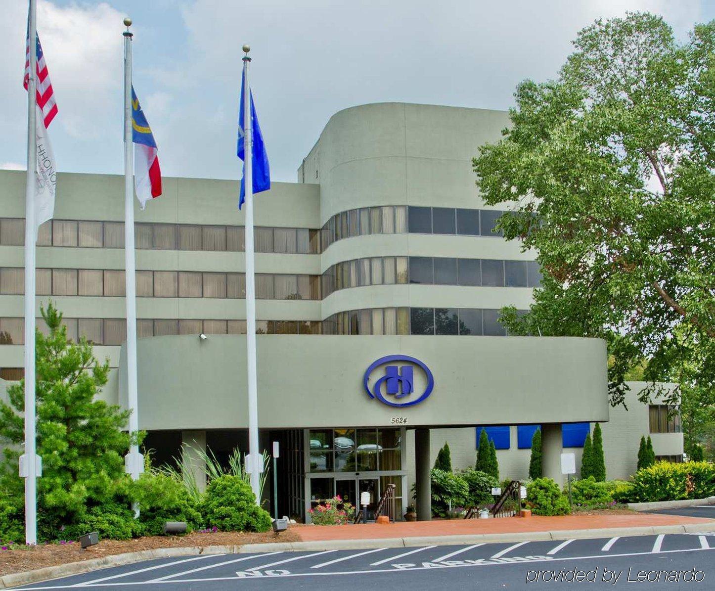 Doubletree By Hilton South Charlotte Tyvola Hotel Екстериор снимка